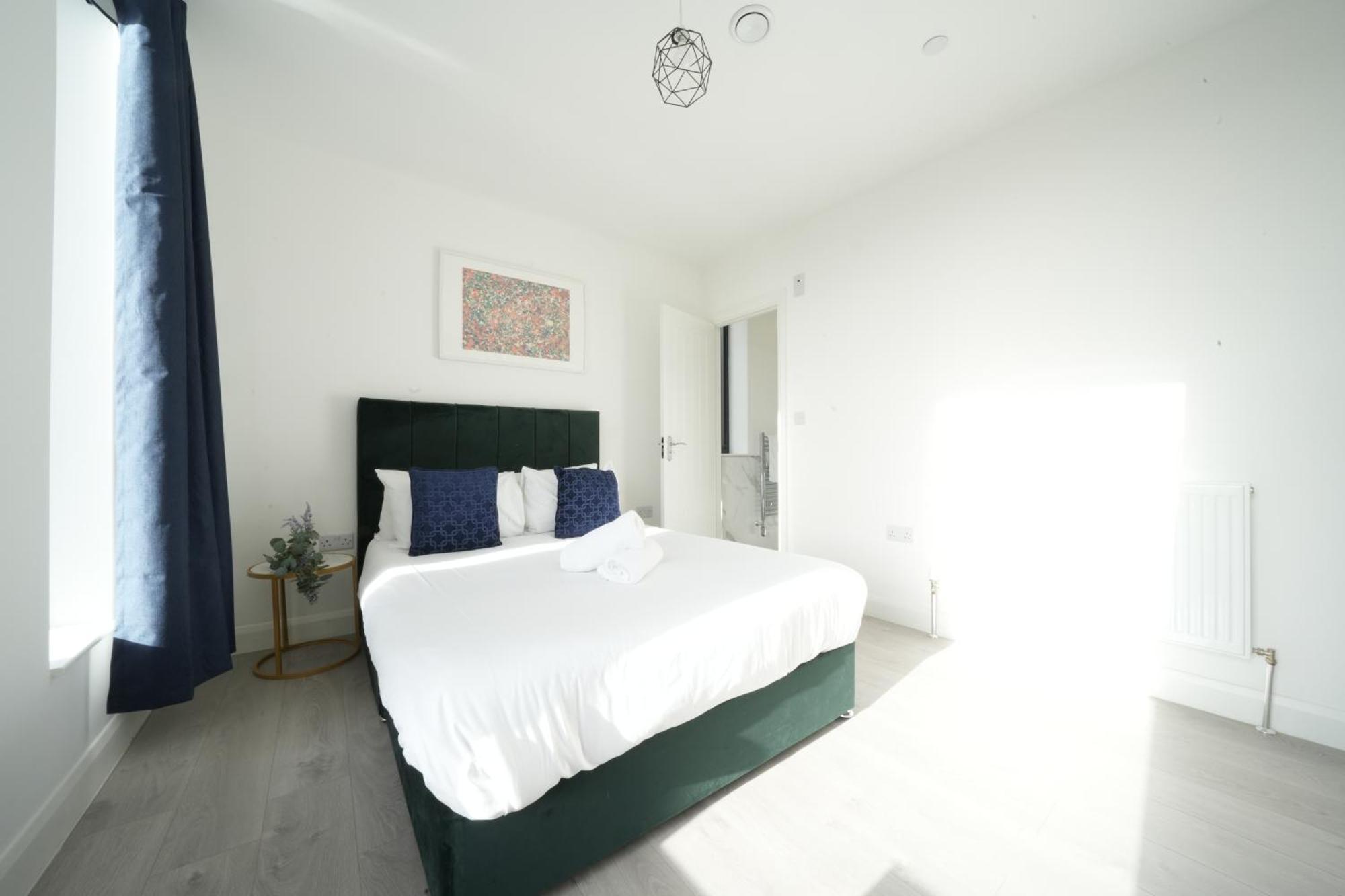 Ealing Broadway Great Stay 7-Minute Walk From The Underground Zewnętrze zdjęcie