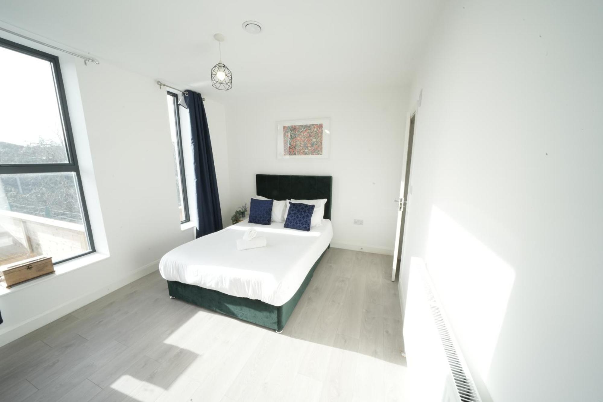 Ealing Broadway Great Stay 7-Minute Walk From The Underground Zewnętrze zdjęcie