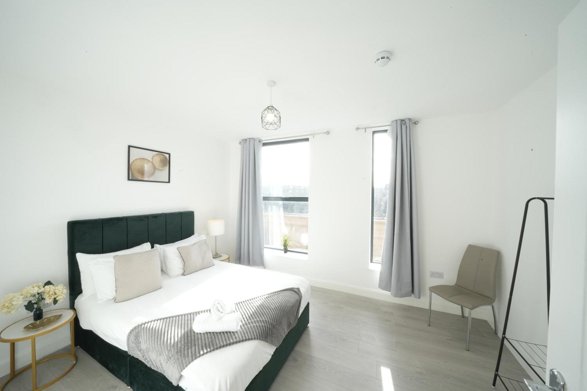 Ealing Broadway Great Stay 7-Minute Walk From The Underground Zewnętrze zdjęcie