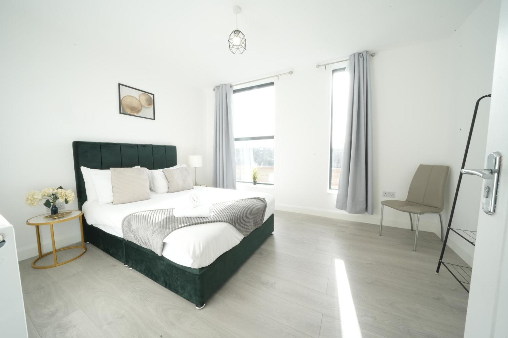 Ealing Broadway Great Stay 7-Minute Walk From The Underground Zewnętrze zdjęcie