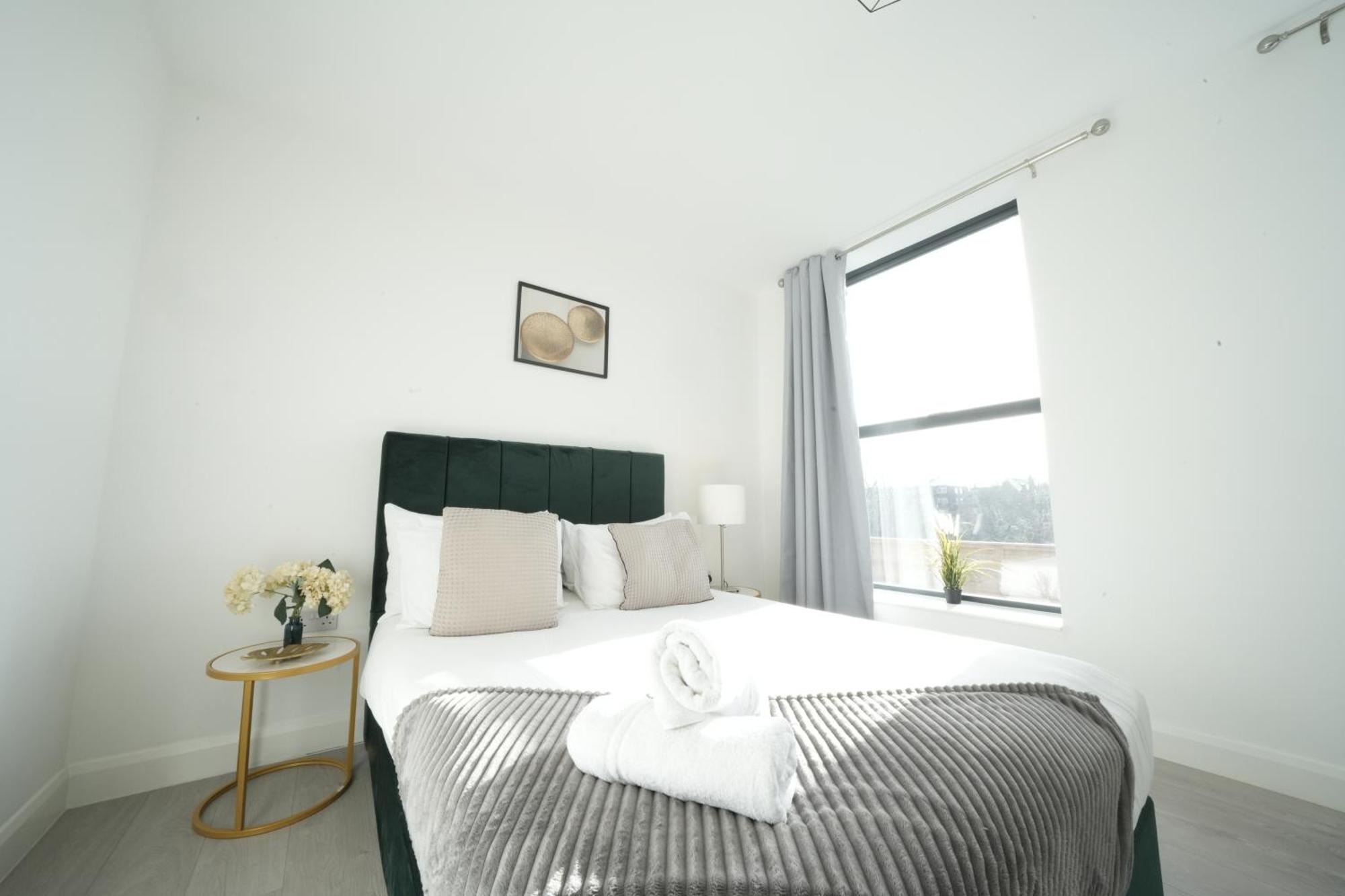 Ealing Broadway Great Stay 7-Minute Walk From The Underground Zewnętrze zdjęcie