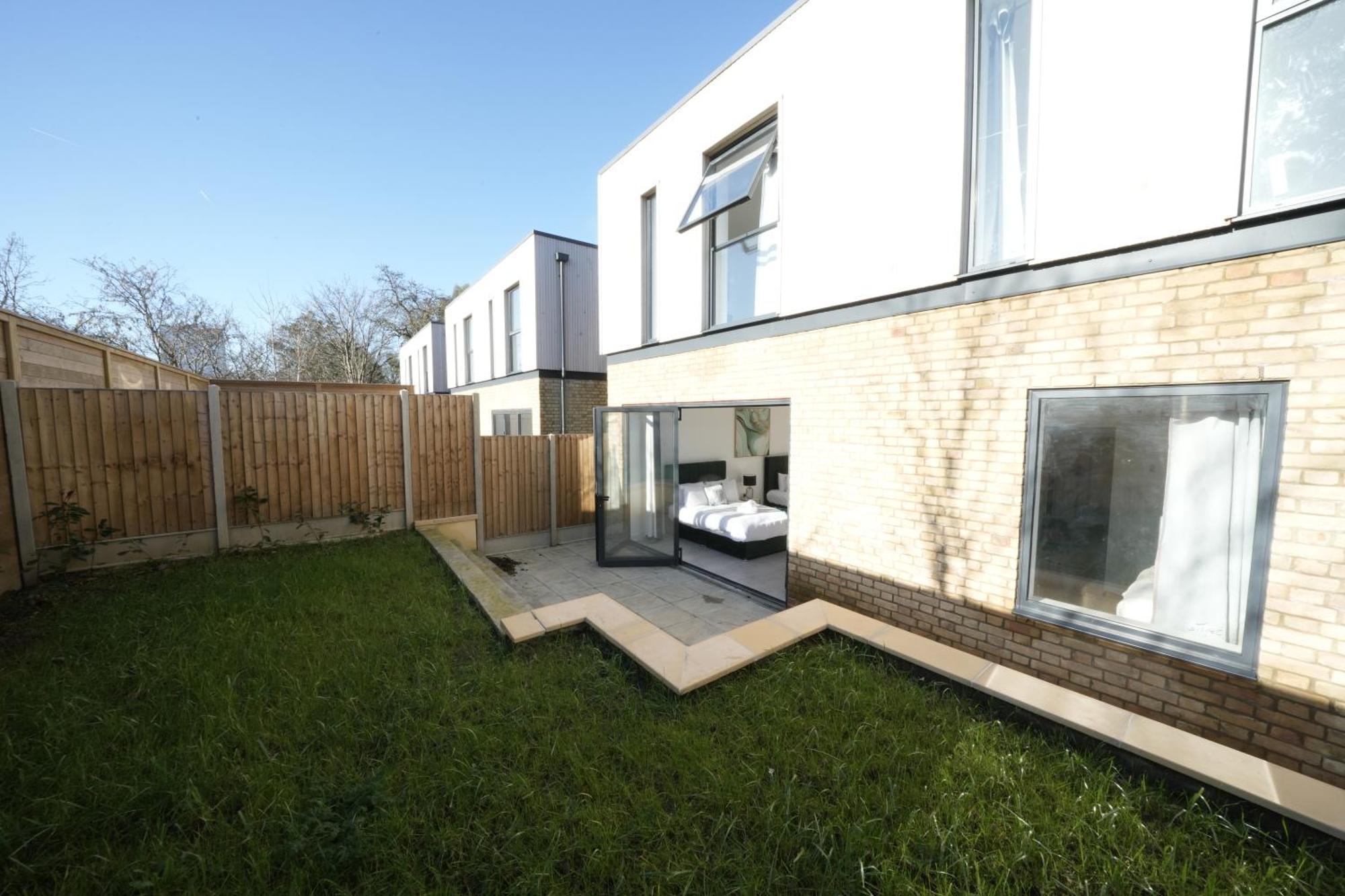 Ealing Broadway Great Stay 7-Minute Walk From The Underground Zewnętrze zdjęcie