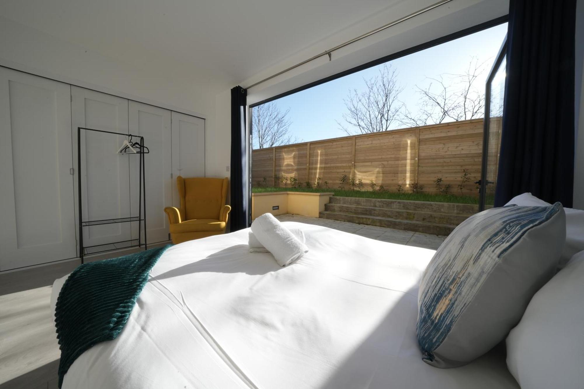 Ealing Broadway Great Stay 7-Minute Walk From The Underground Zewnętrze zdjęcie
