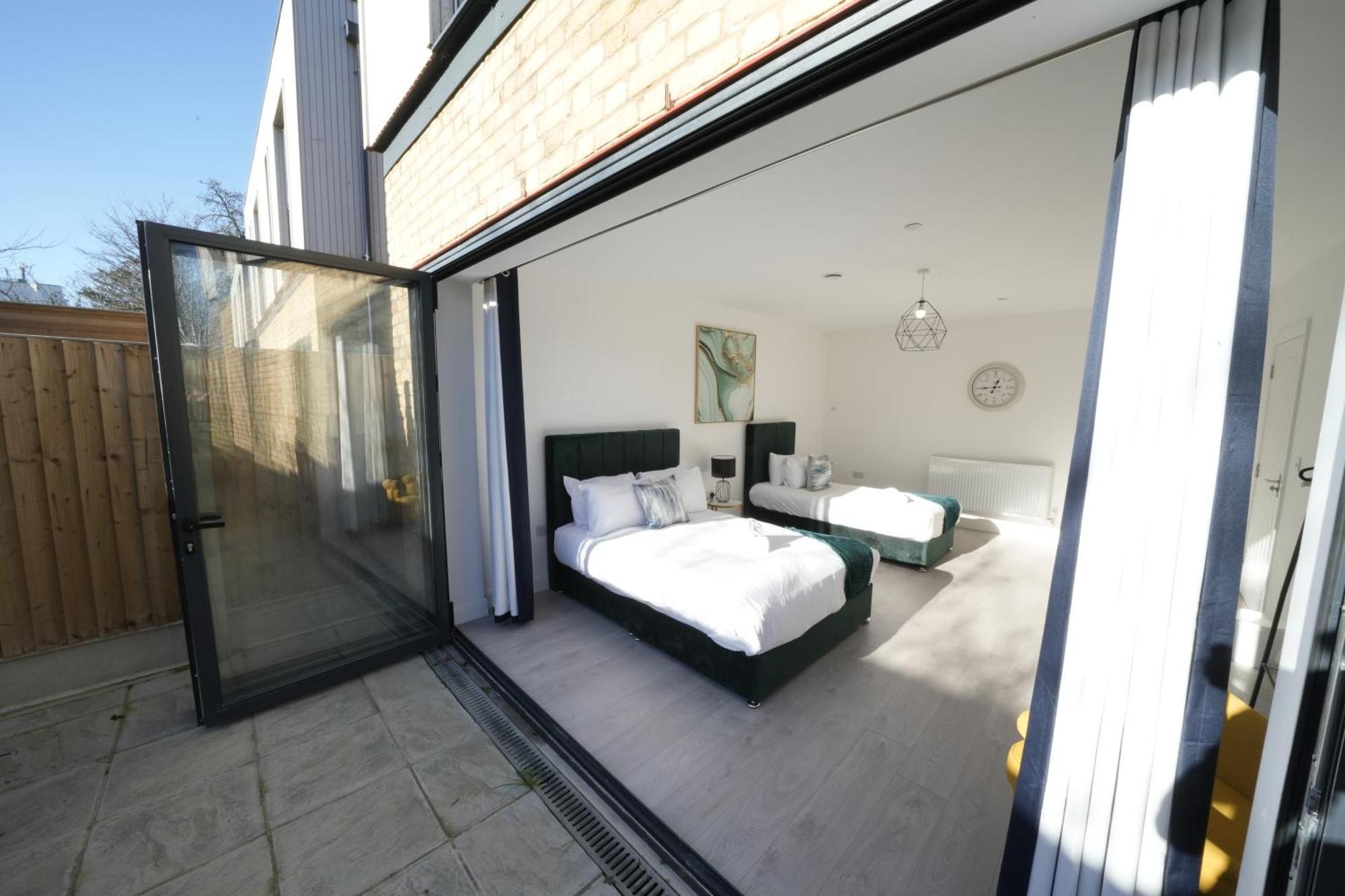 Ealing Broadway Great Stay 7-Minute Walk From The Underground Zewnętrze zdjęcie