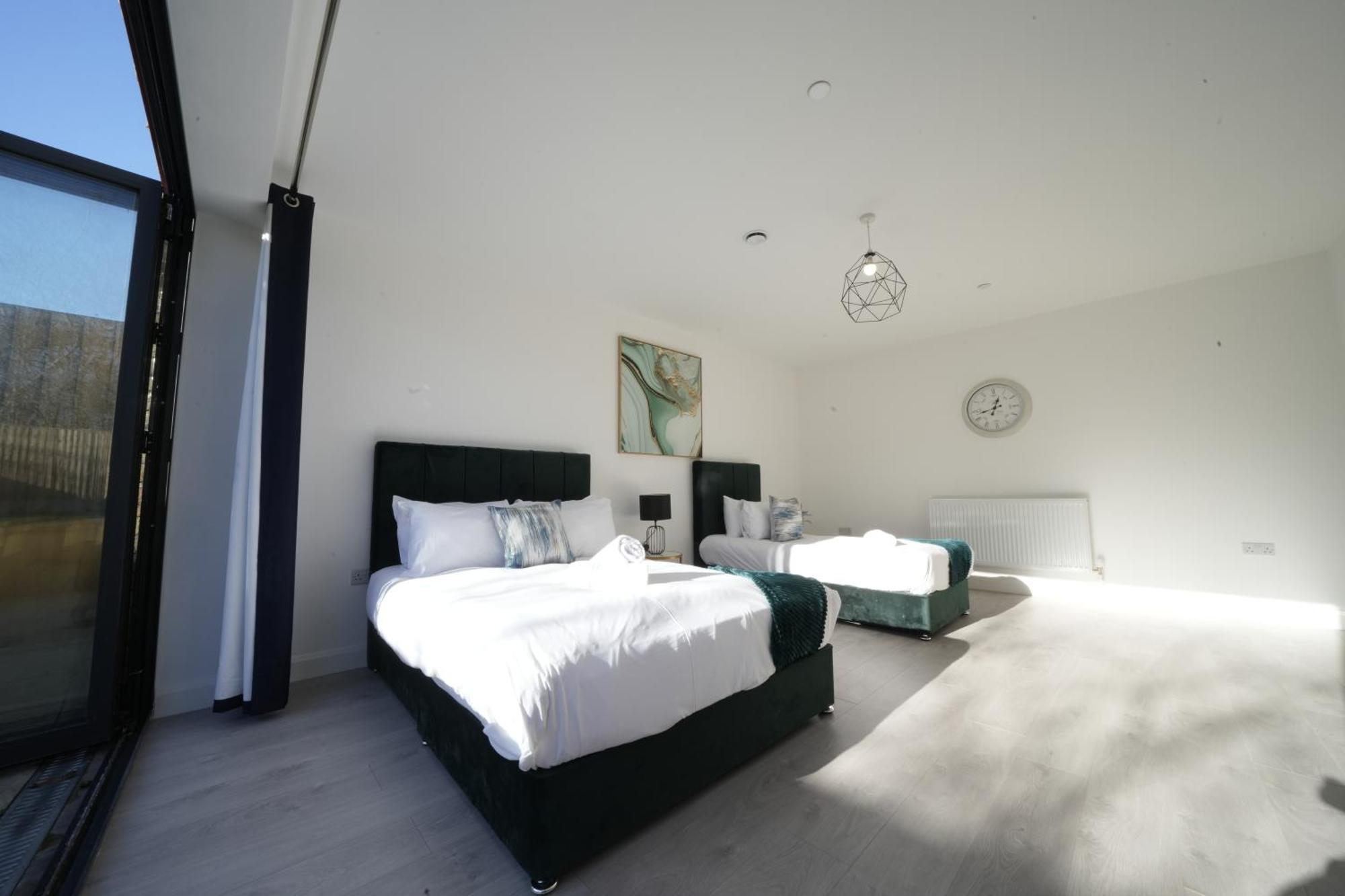 Ealing Broadway Great Stay 7-Minute Walk From The Underground Zewnętrze zdjęcie