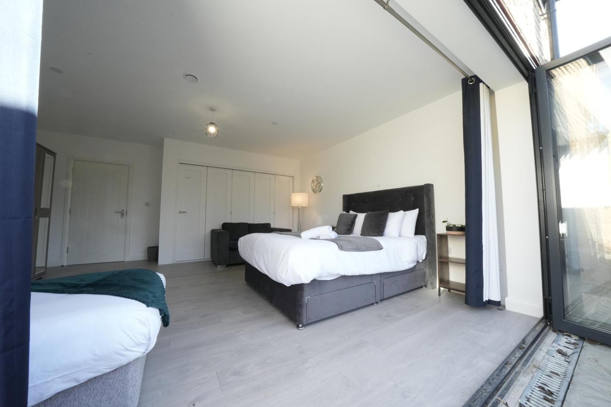 Ealing Broadway Great Stay 7-Minute Walk From The Underground Zewnętrze zdjęcie