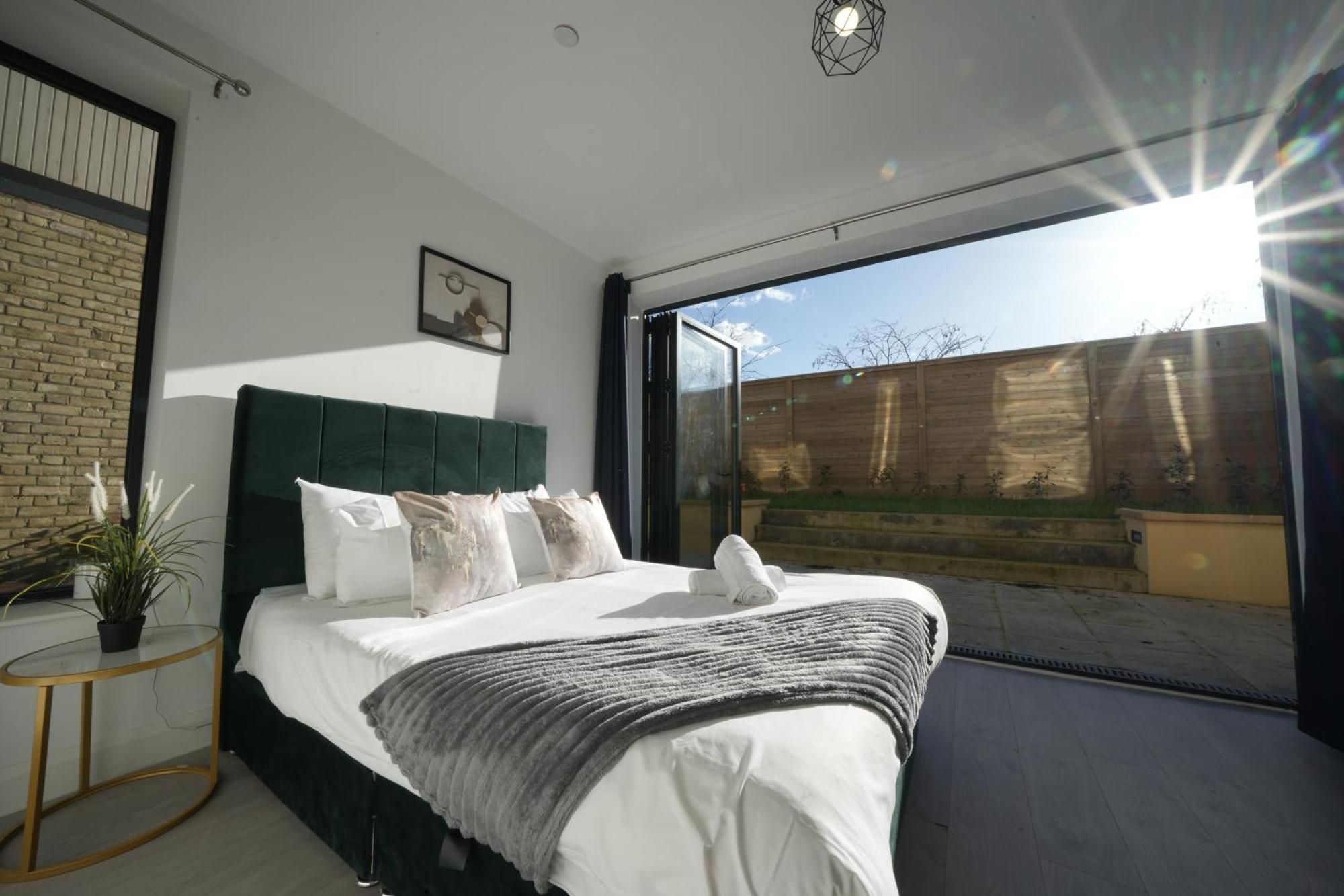 Ealing Broadway Great Stay 7-Minute Walk From The Underground Zewnętrze zdjęcie